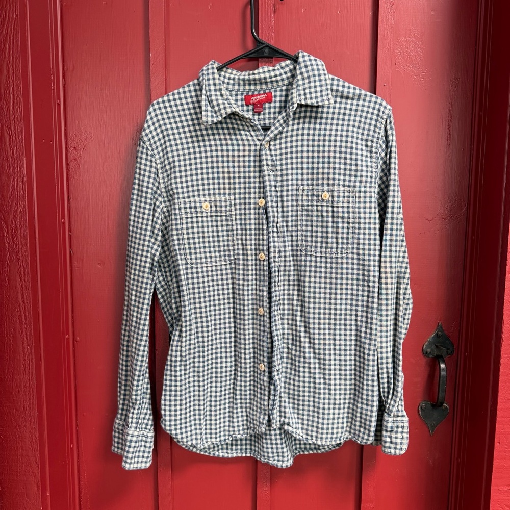 Arizona Jean Company Blue and White Gingham Button-Down Shirt